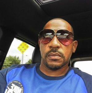 Meet your Posher, Erik